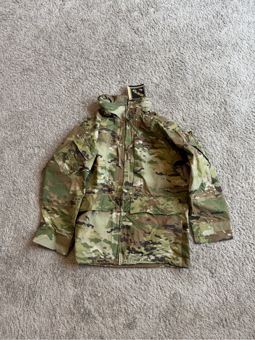 *New* Ocp Gore-Tex Parka Rain Coat Jacket Large Regular